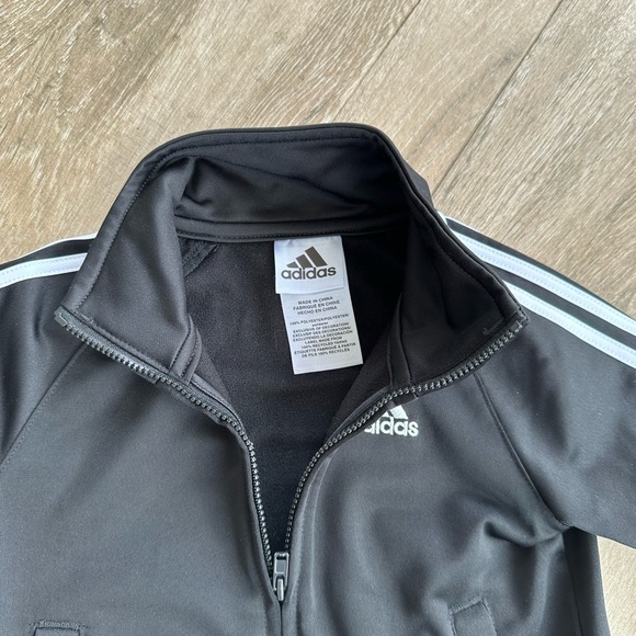 Adidas Baby Tracksuit athletic pant set - Picture 5 of 8